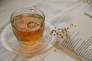 Read more about the article Sip On These Ayurvedic Kadha To Beat Winter Sniffles